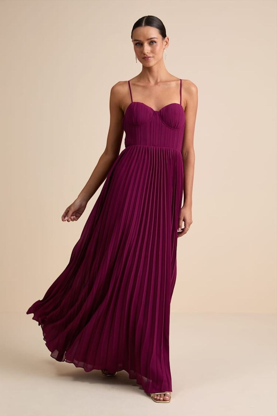 NWT Lulus Admirable Elegance Plum Pleated Bustier Maxi Dress Gala Banquet Size S